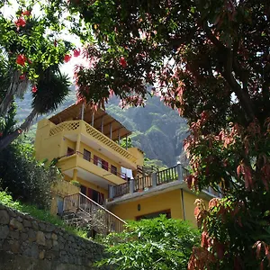 Casa Cavoquinho Alojamento de Acomodação e Pequeno-almoço Paul
